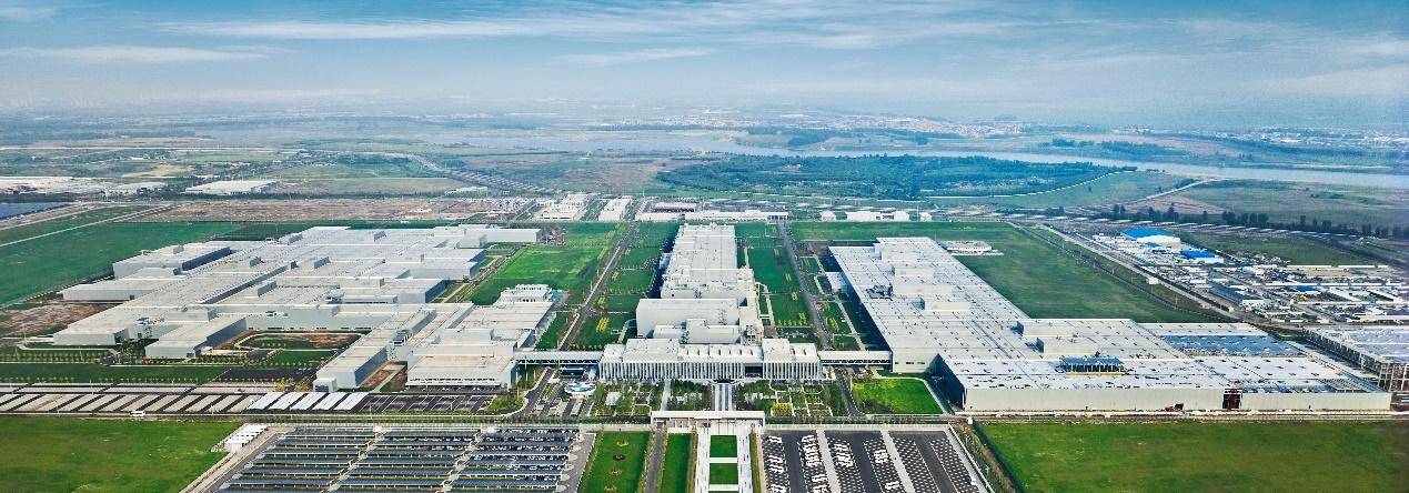 宝马在华最大投资里达工厂正式开业投资额高达150亿(图1)