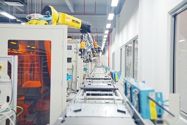 探访锐捷网络全新数字化智能工厂感受新质生产力带来的变革(图2)