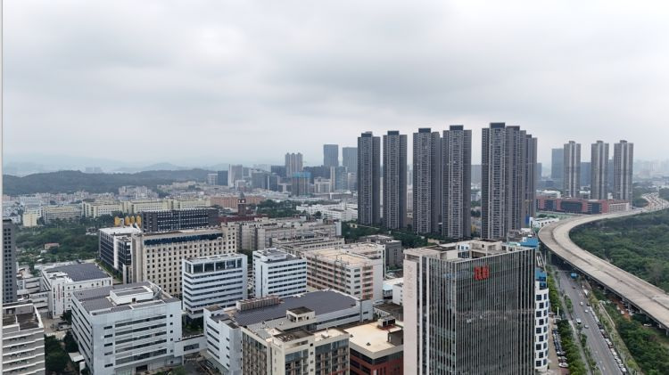 星空体育：开启加“数”度！工业互联网助力龙岗企业数字化转型(图5)