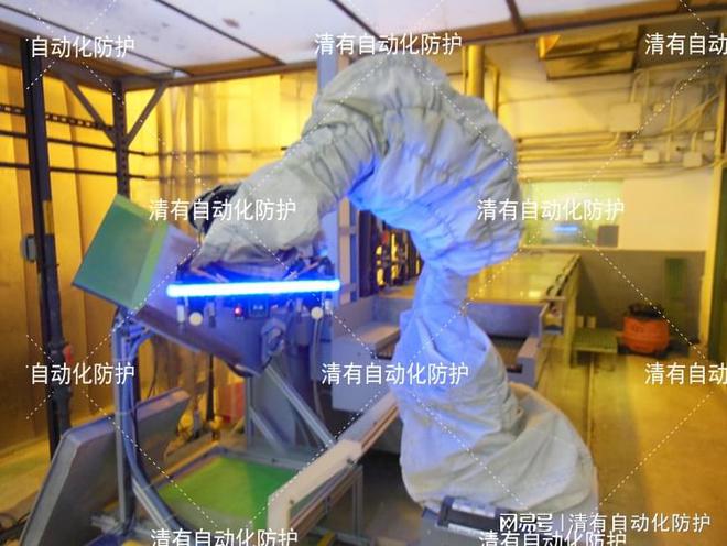 星空体育网站：脱模剂工业机器人防护服(图3)