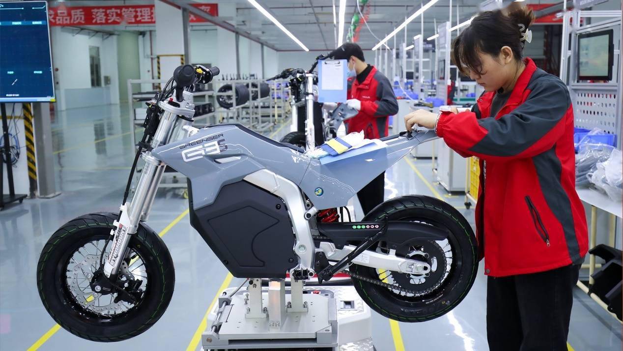 7000㎡！台铃高端数字化工厂揭幕(图3)