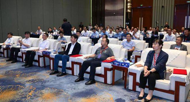 工业机器人龙头布局智能人形机器人但不止于人形？(图1)