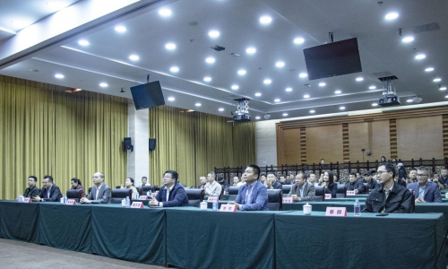 智造新世界工业新生态云工厂福建工业互联网平台生态大会在闽成功举办(图1)