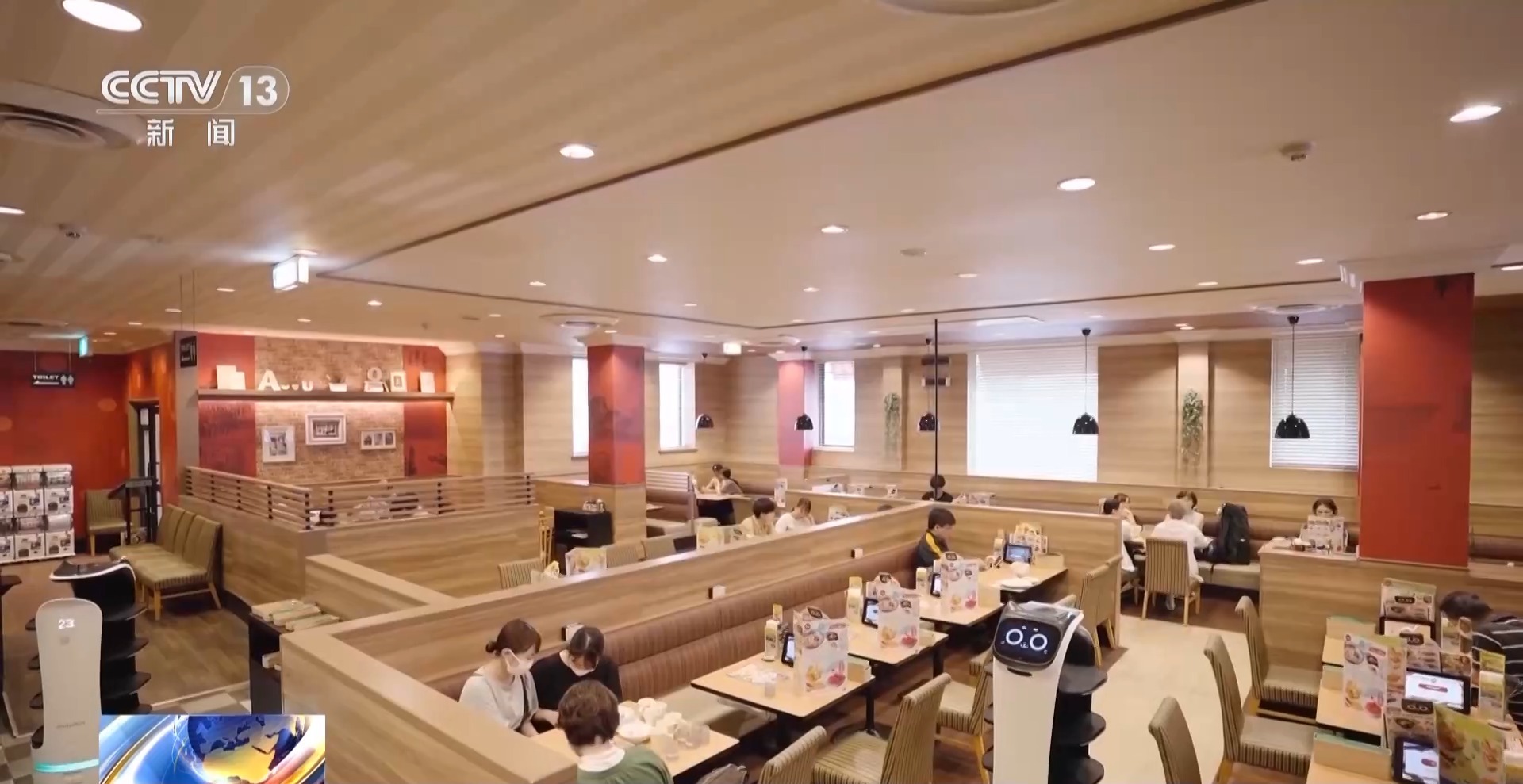 奋斗在春天里丨中国机器人凭啥“圈粉”海外？“金点子”揭秘(图4)
