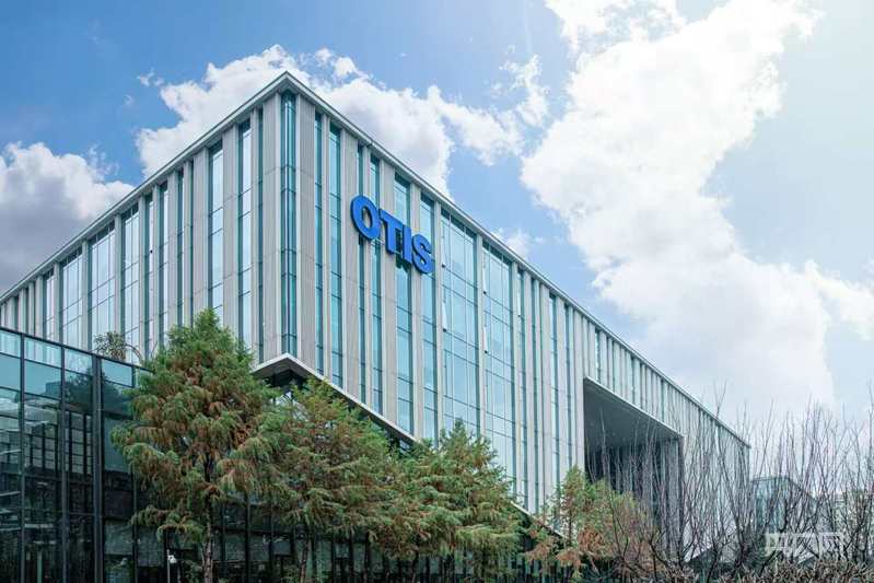 总部面对面｜从安装首部电梯到全球最大研发基地落沪奥的斯将运用数字化技术给电梯“治未病”(图1)