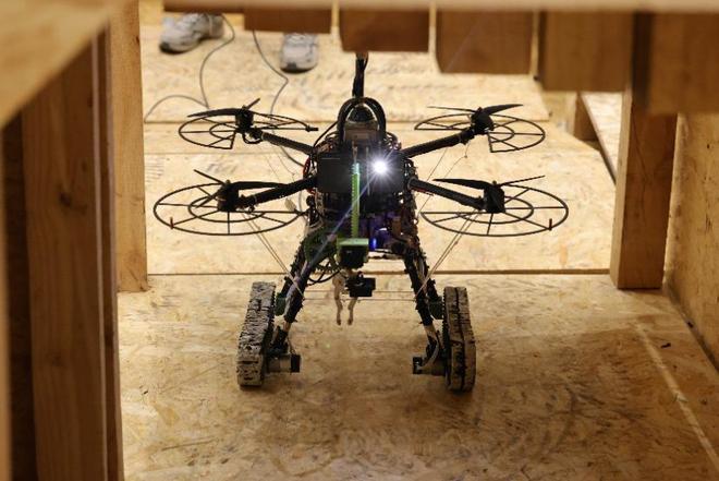星空体育：2025中国机器人大赛暨RoboCup机器人世界杯中国赛圆满落幕(图3)