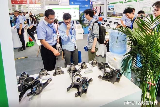 星空体育：协作机器人登场！2025武汉工博会机器人展重塑人机协作新范式(图5)