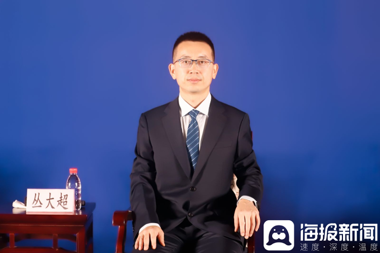 星空体育网站：海报观察把机器人发布会搬进珞石车间！看山东如何描绘“智造强省”新图景(图4)
