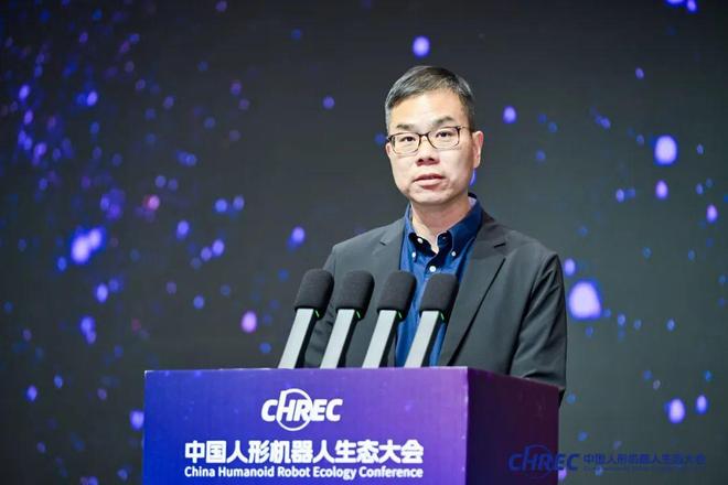 这场人形机器人万人盛会开幕！(图2)