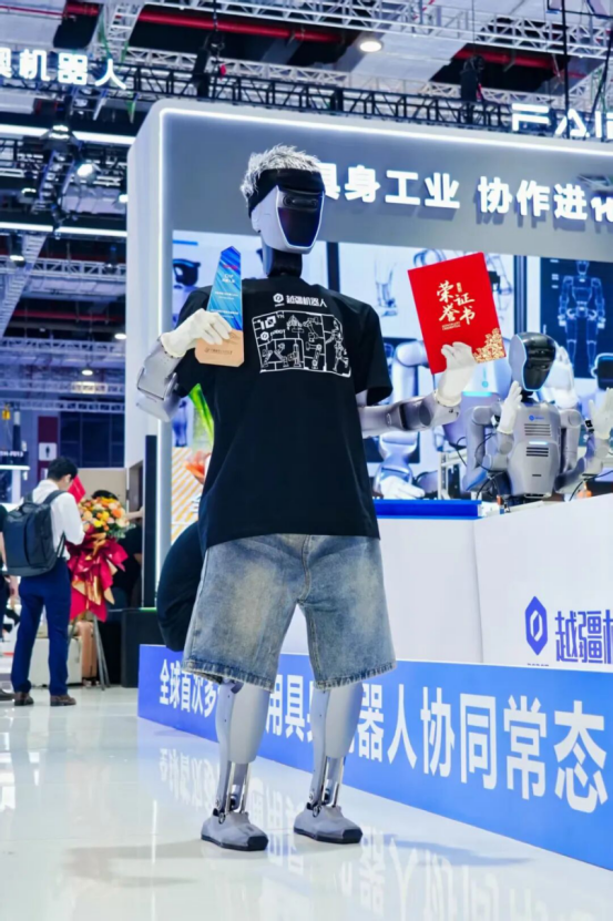 星空体育网站：从机械臂到人形机器人越疆机器人具身工业率先登场(图7)