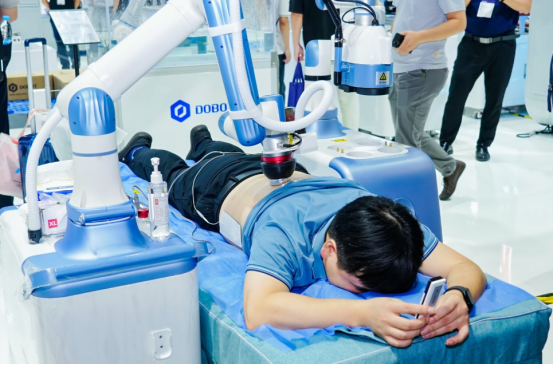 星空体育网站：从机械臂到人形机器人越疆机器人具身工业率先登场(图10)