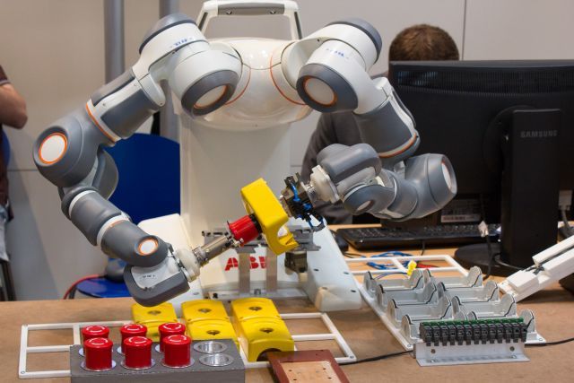 星空体育网站：协作机器人将在未来几年内推动物联网市场的增长(图1)