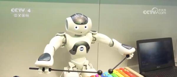 星空体育：从实验室到生产线从概念到量产我国机器人产业“聚链成势”全面发力(图4)