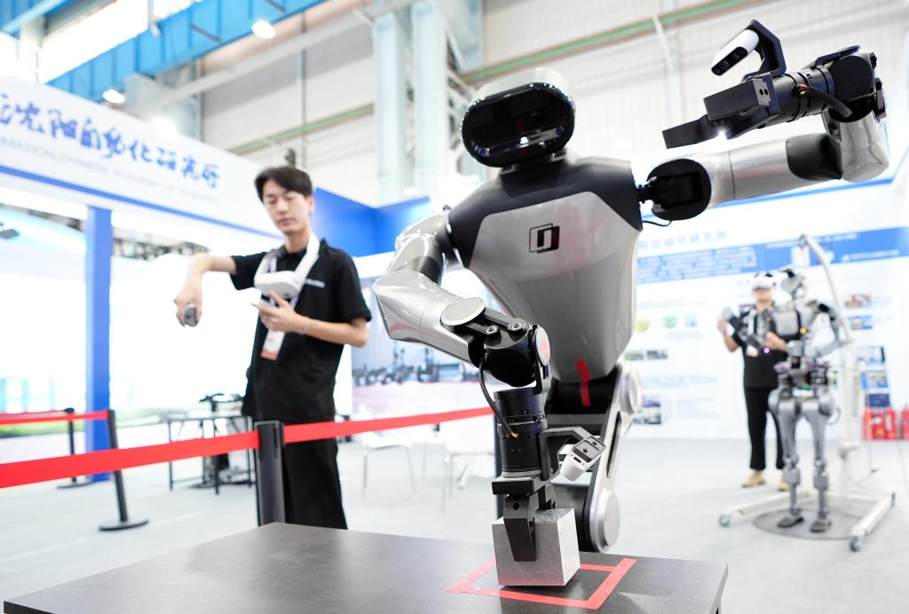 星空体育:十五五规划建议丨具身智能未来科技将走进寻常生活(图2)