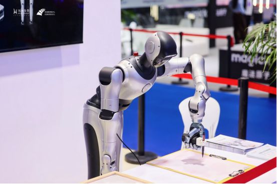 星空体育网站：南京：“机器人之城”崛起(图3)