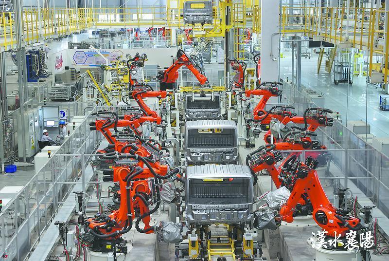 一场静默的车间革命正在重塑“襄阳制造”的DNA(图8)