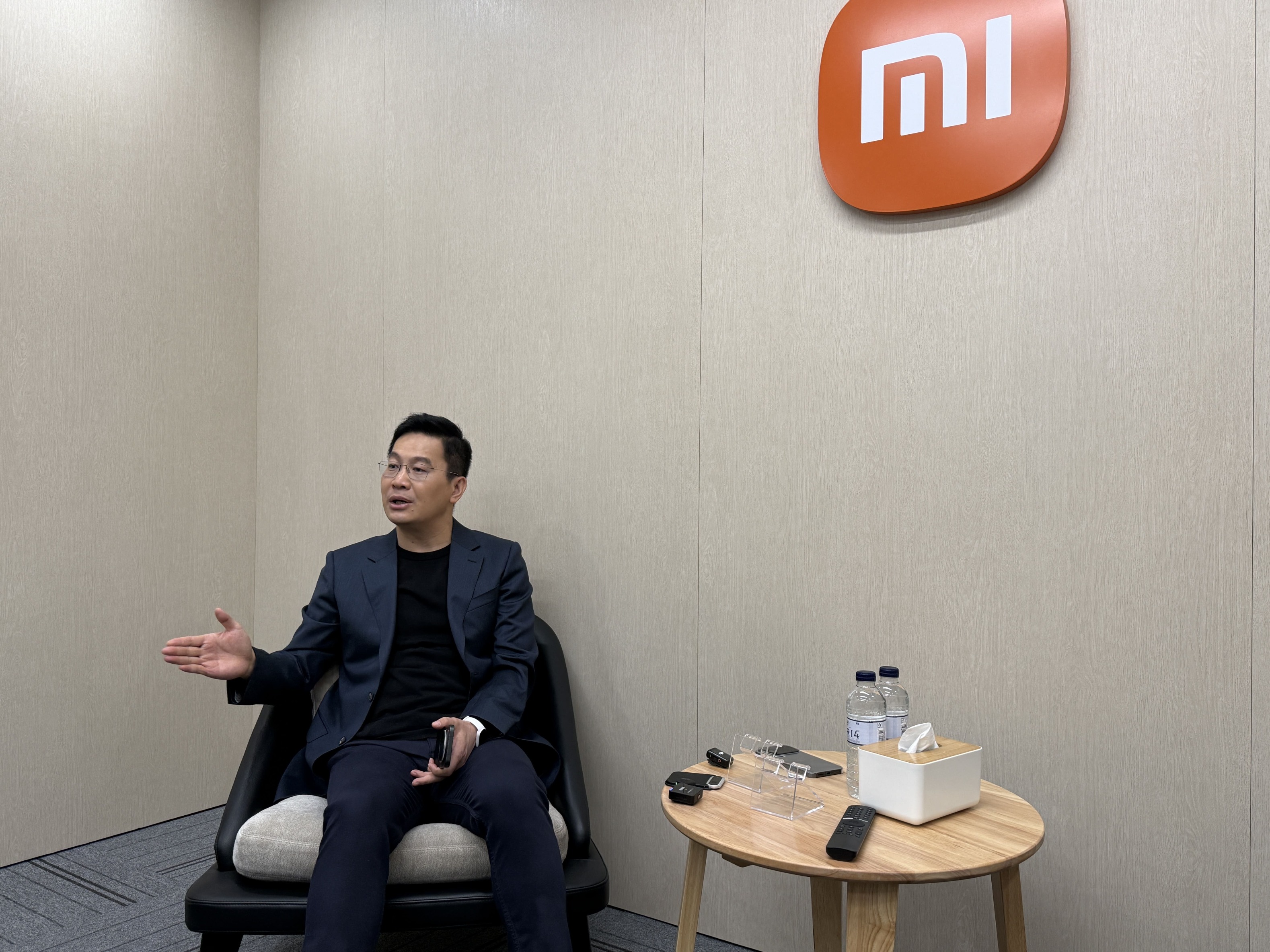 小米卢伟冰:正快速推进海外高端化本轮内存涨价前所未有(图1)