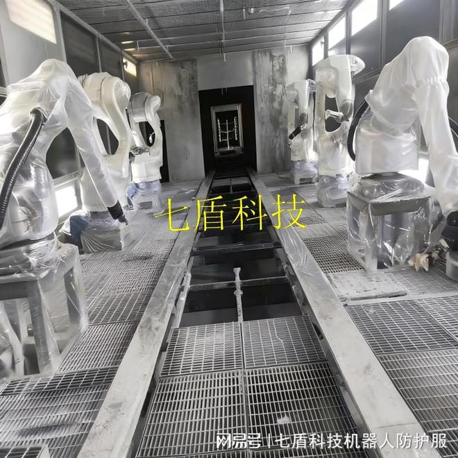 机器人防护服高弹性防静电保护破解工业机器人防护迷思(图2)