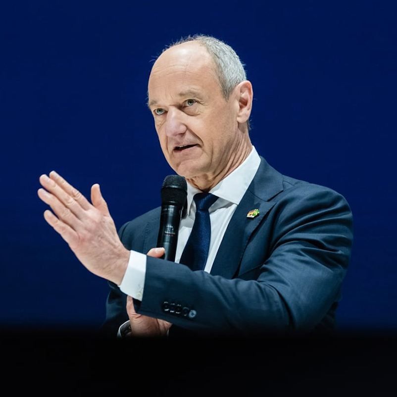 直击汉诺威｜西门子以工业AI与全面数字孪生加速工业迈向更高效、更韧性(图1)